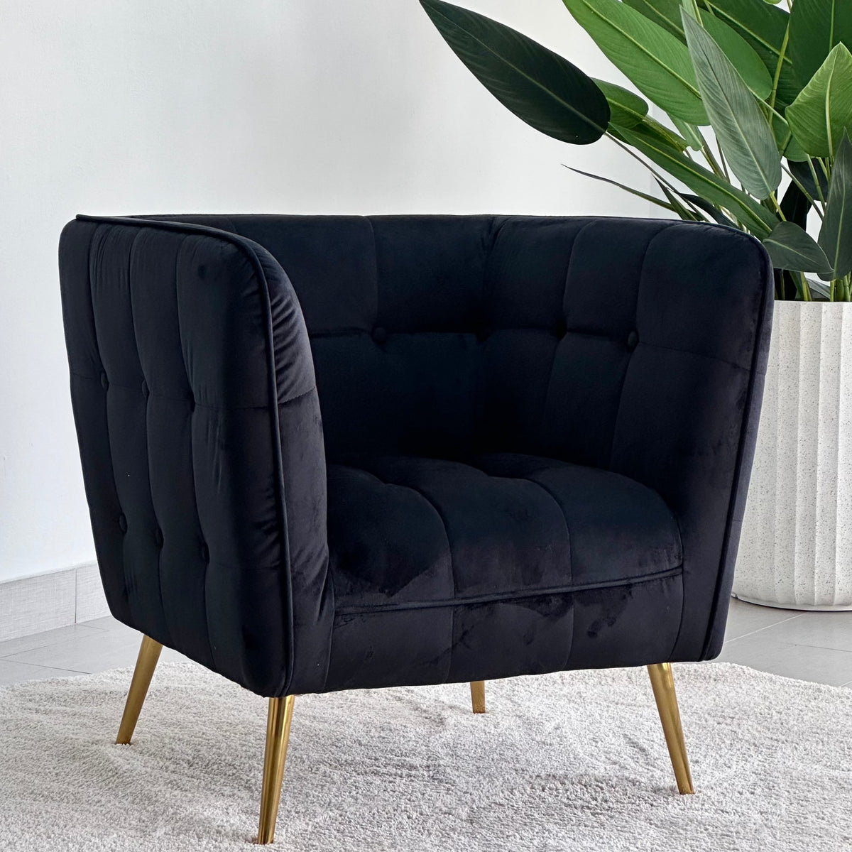 Quilted Black Cube Accent Chair Golden Legs
