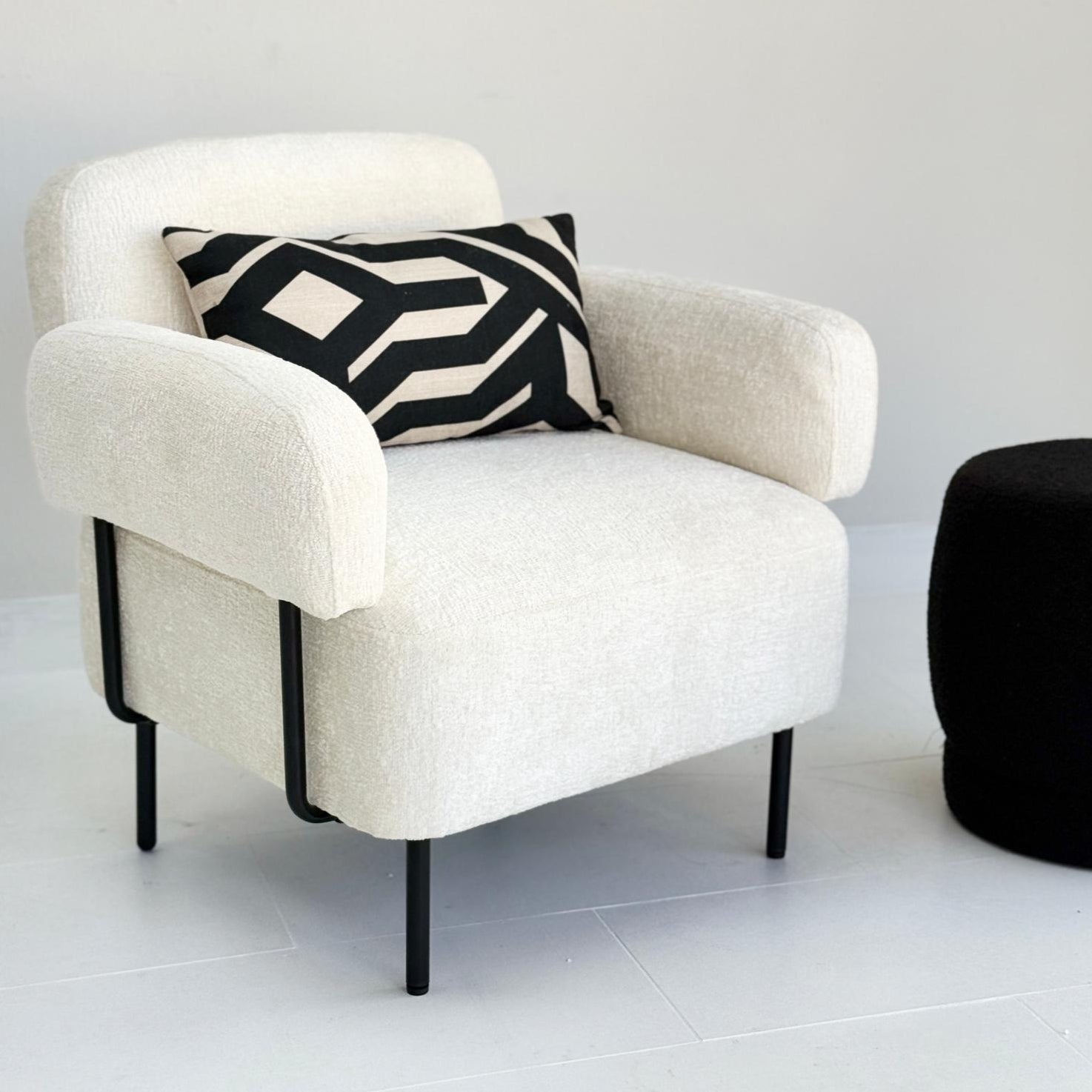 Trazzo Ivory Accent Chair