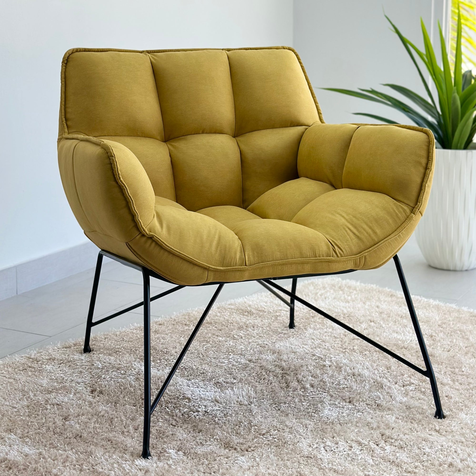Tufted Ambar Yellow Accent Chair