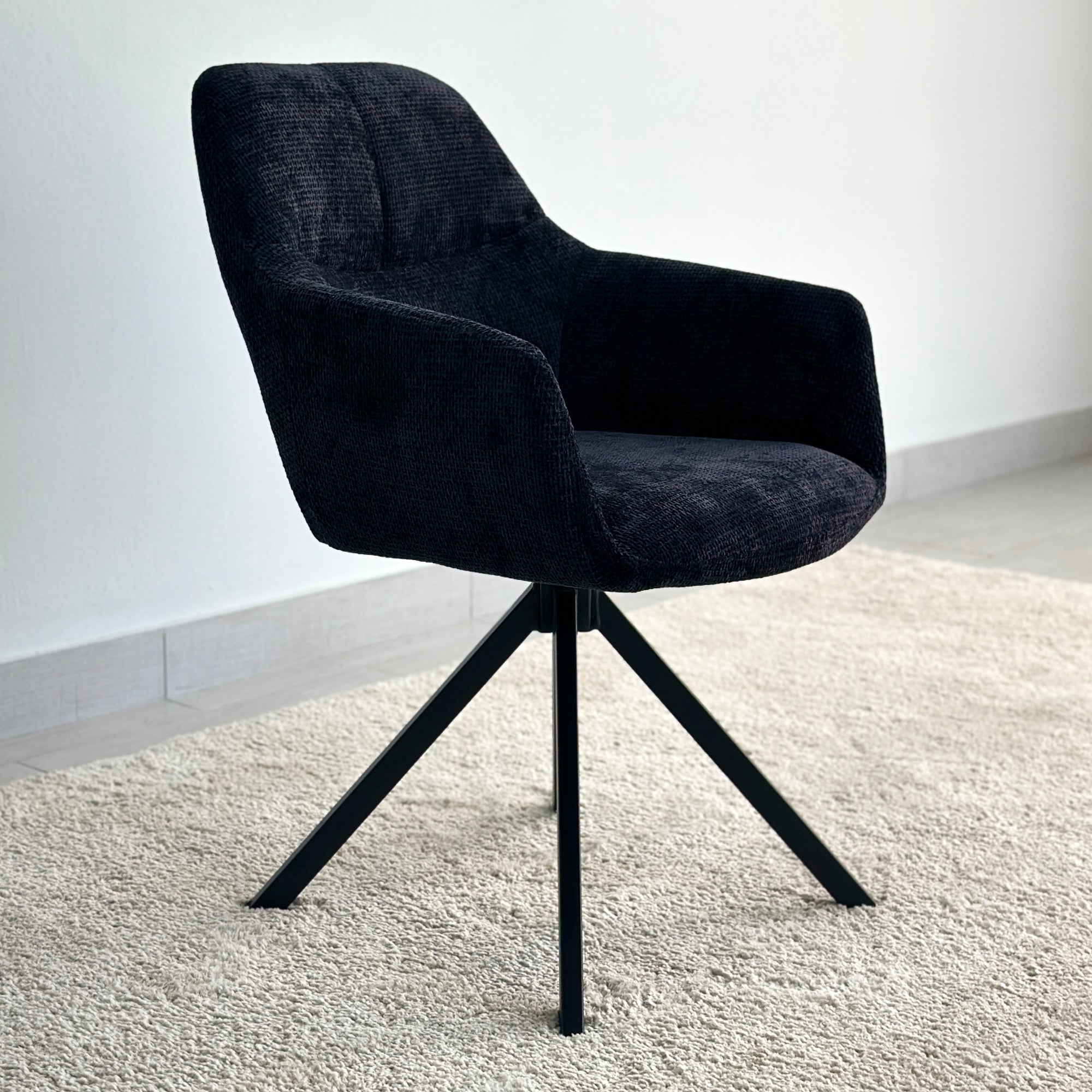 Upholstered Black Quatropi Dinning Arm Chair