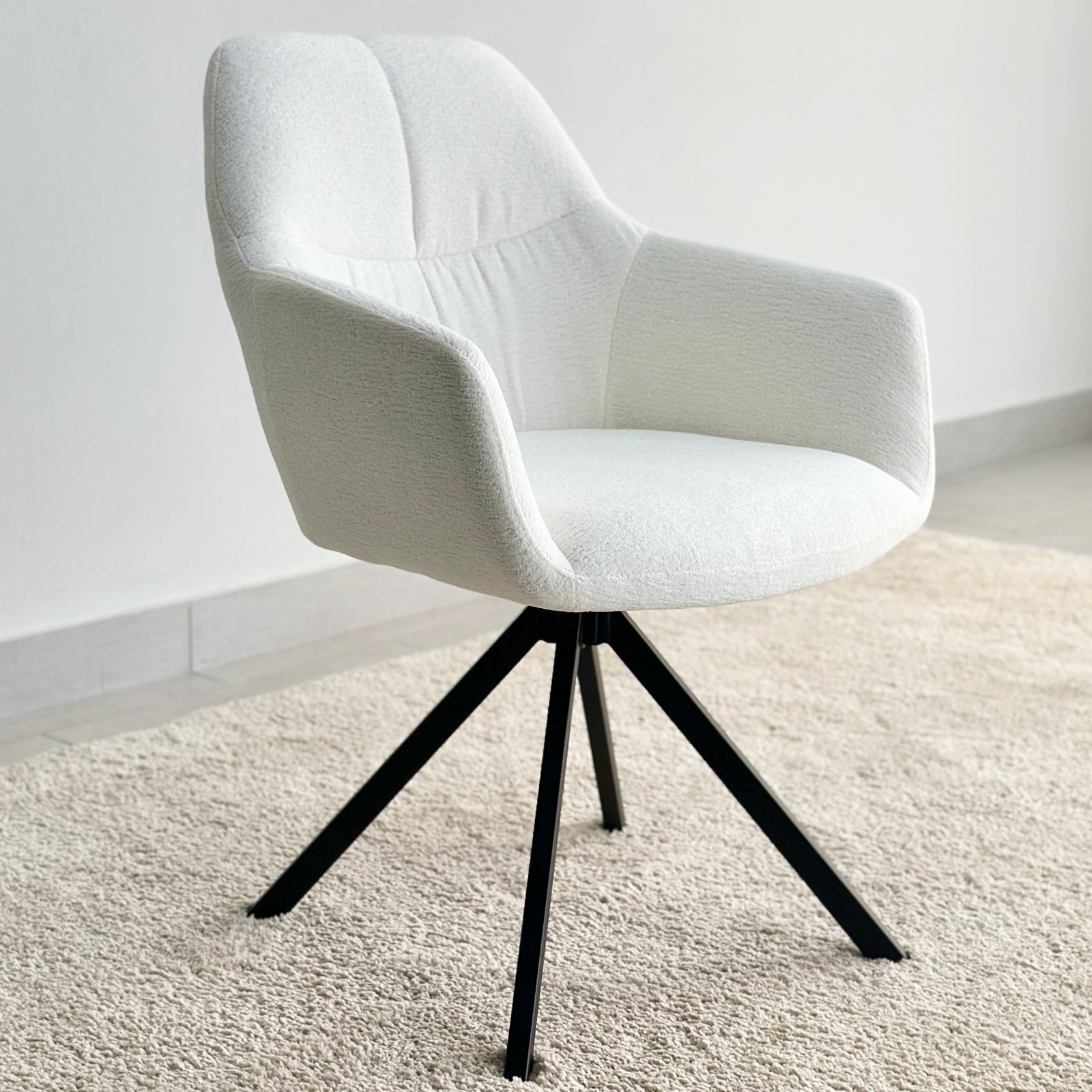Upholstered White Quatropi Dinning Arm Chair