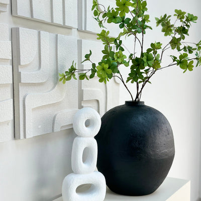 Ceramic Grooved Black Round Vase