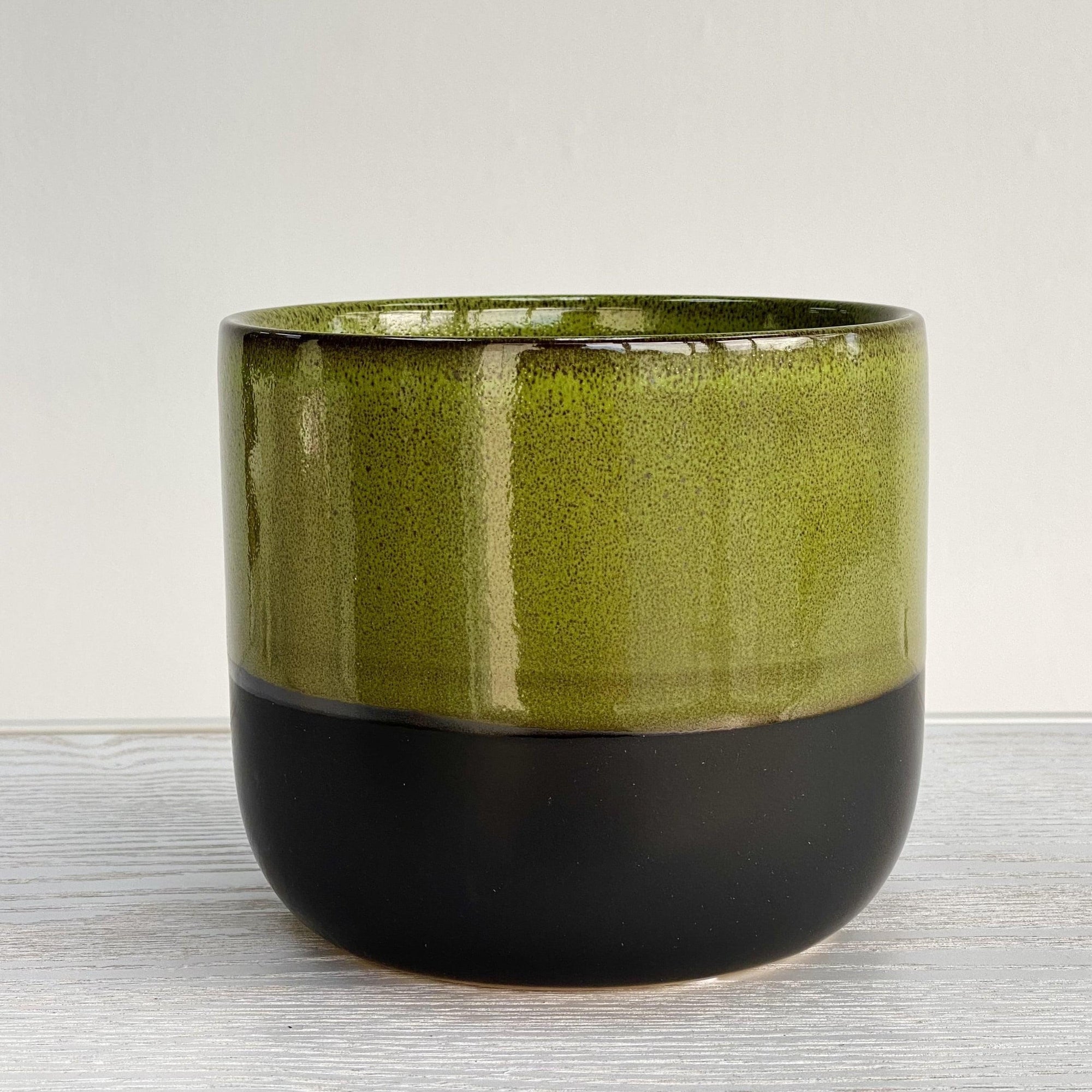 "Beans" Ceramic Green Round Large Pot