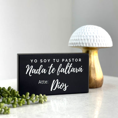 "Yo Soy Tu Pastor" Wooden Sign