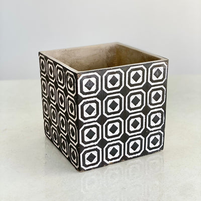 Square Pot With Embossed Geometric