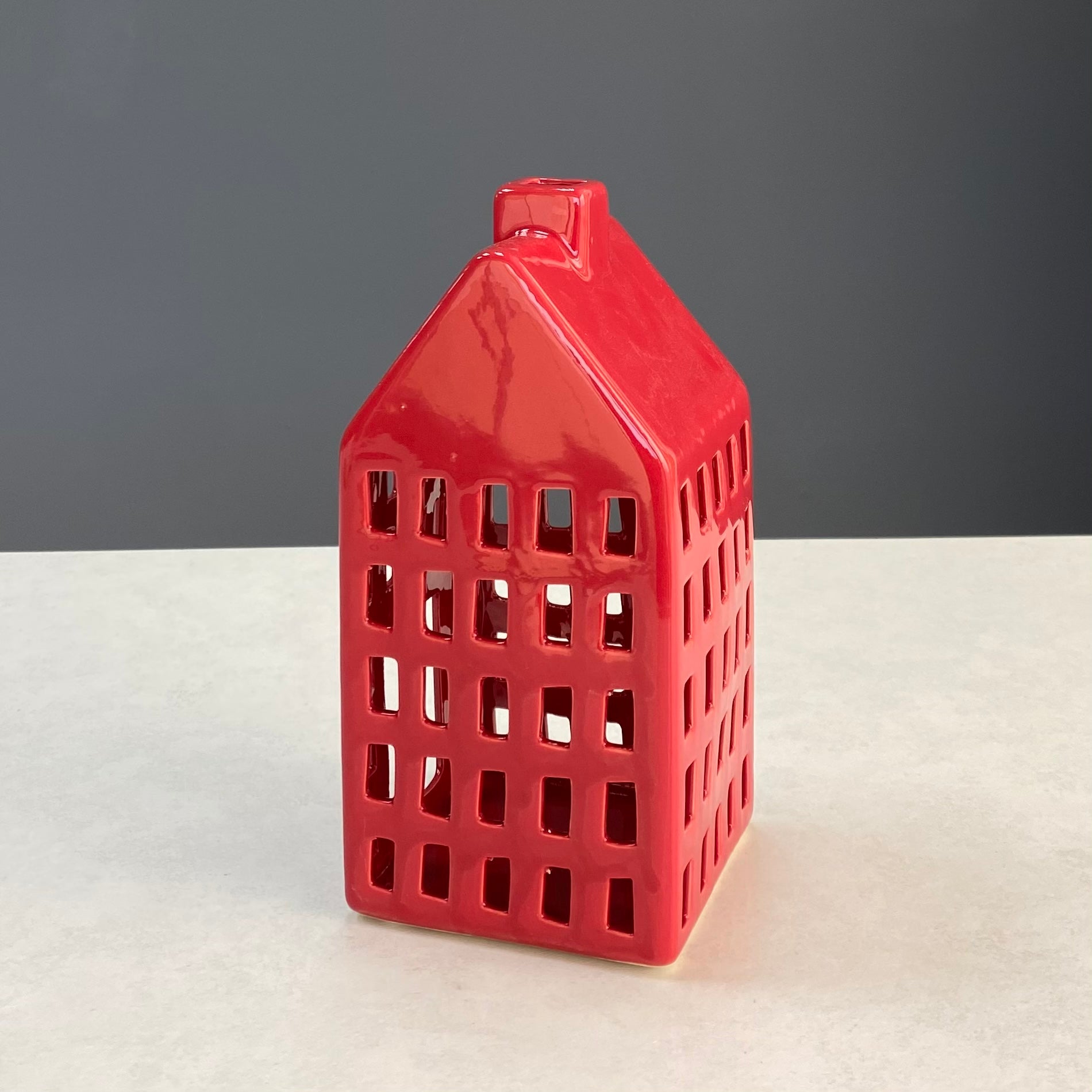 ceramic SMALL RED HOUSE WITH LIGHT