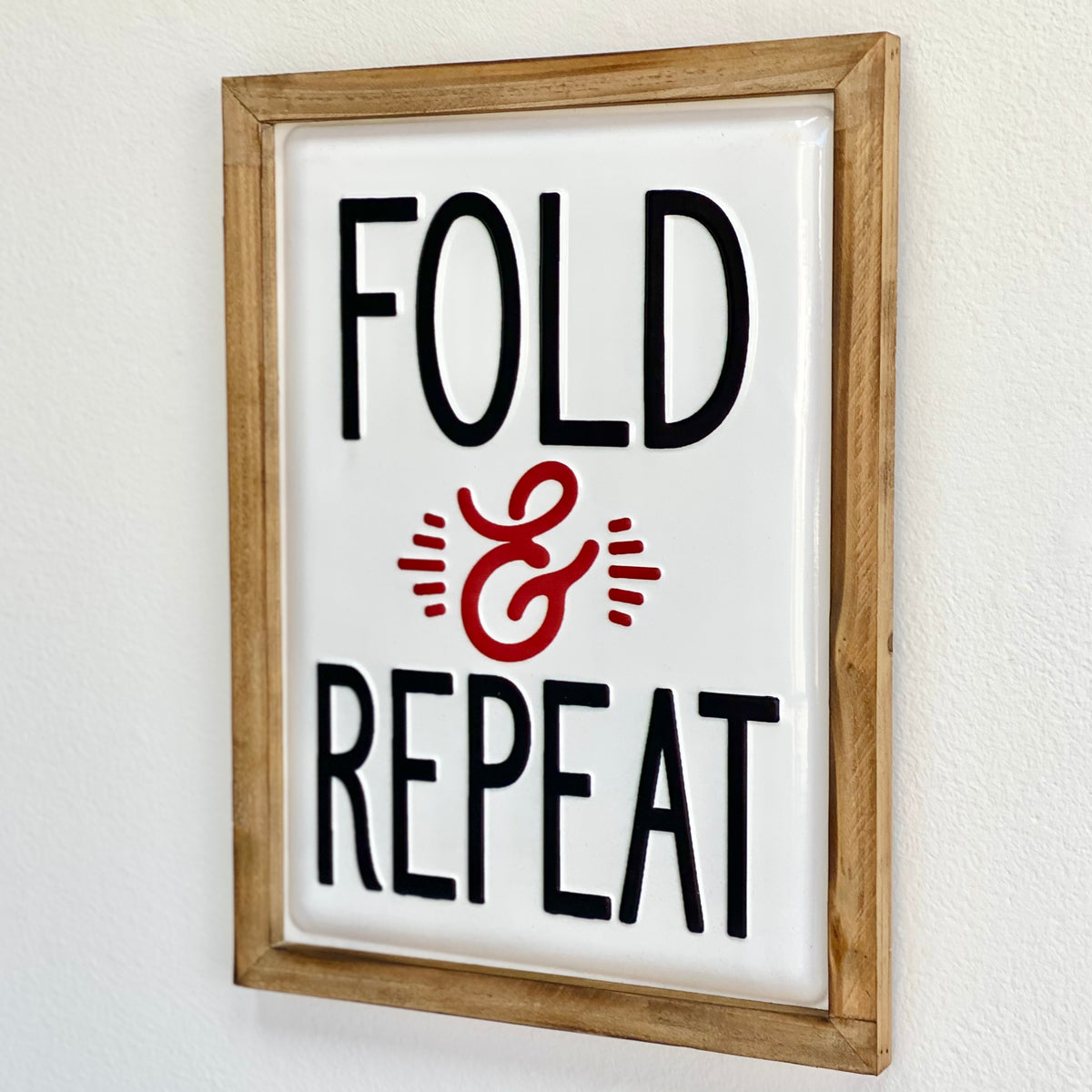 Laundry Sign Fold & Repeat Wall Art