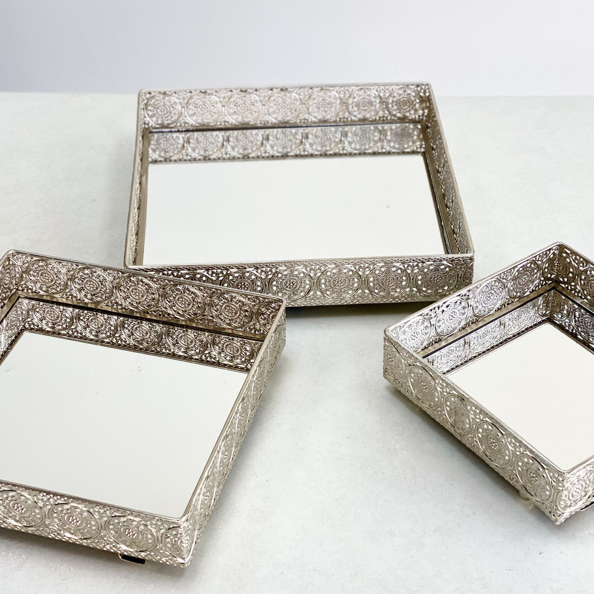 Silver Metal Square Tray with Mirror Surface