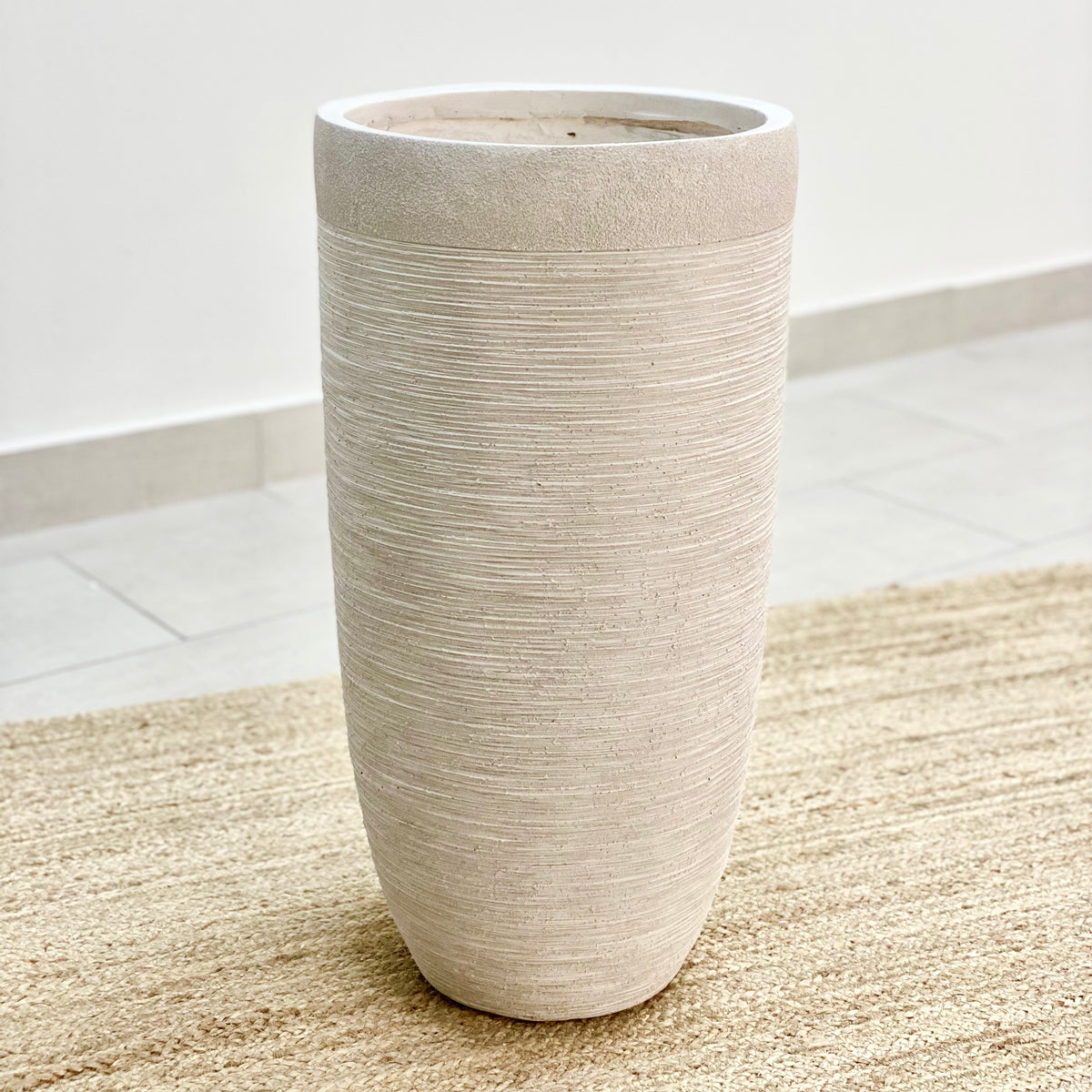 Bullet Fiber Clay Planter