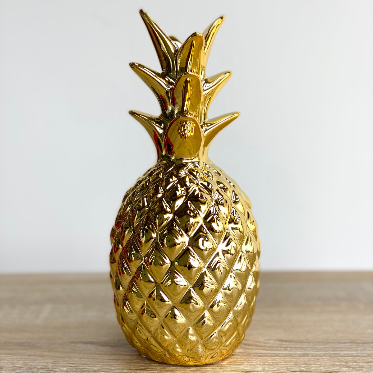Pineapple Gold Ceramic Decor