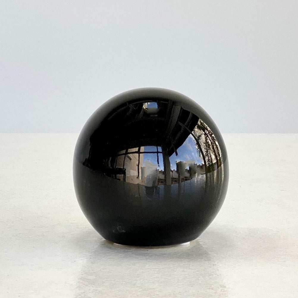 Riley Glossy Black Ceramic Ball