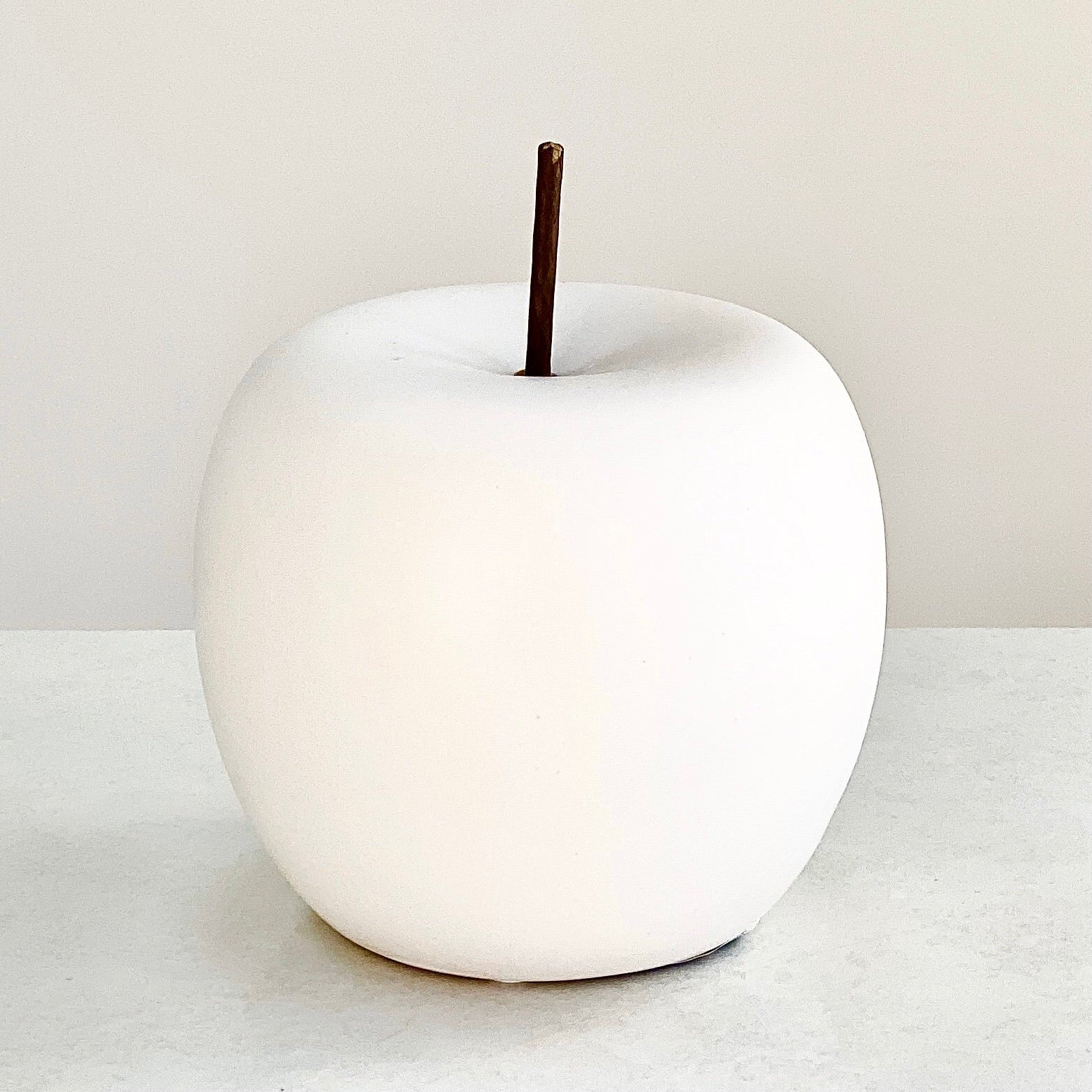 Porcelain Apple Matte White Finish