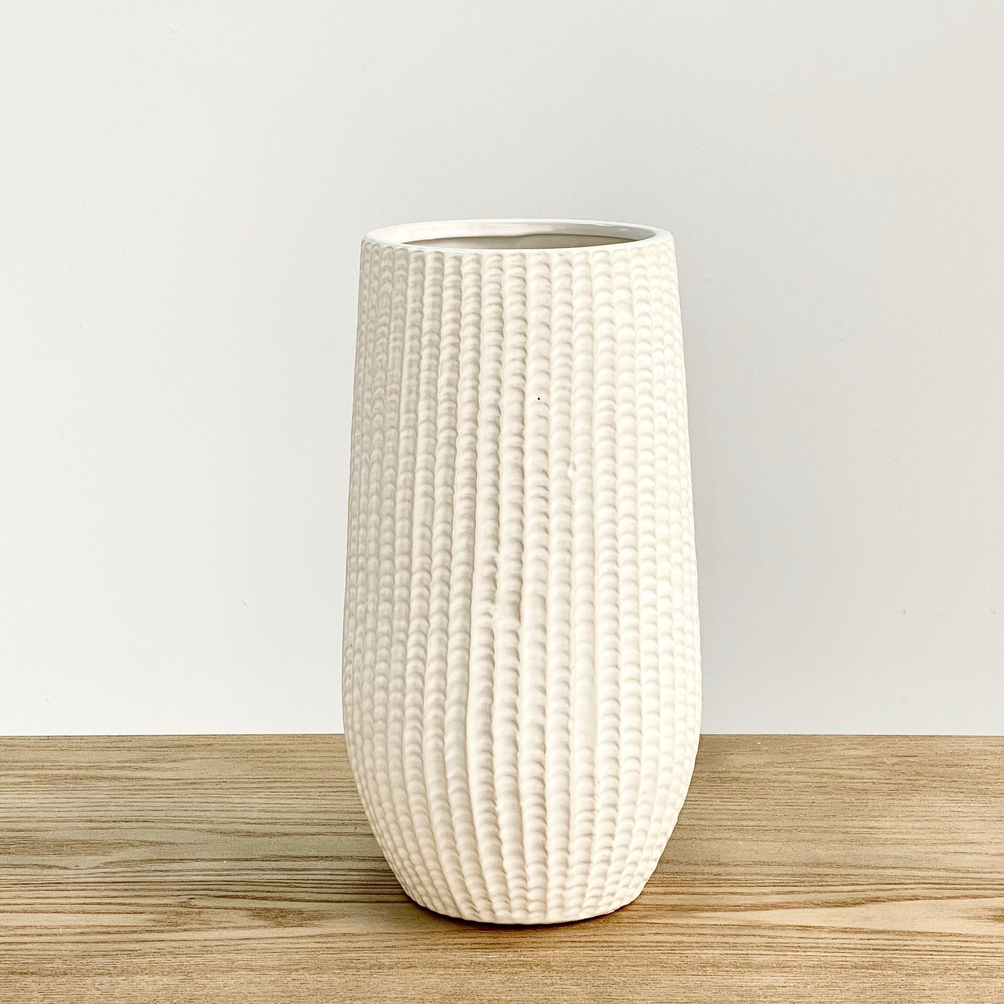 Ceramic Textured White Round Vase