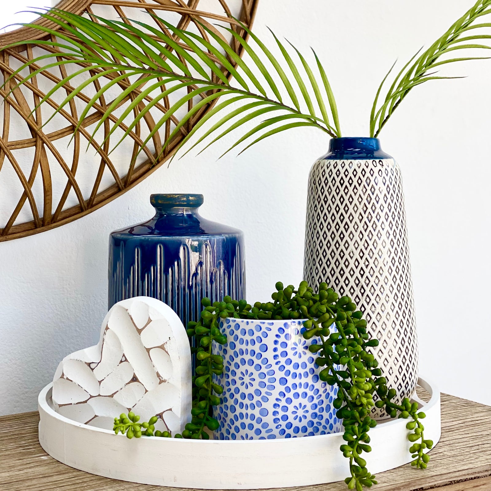 Ceramic Blue Round Diamond Pattern Vase